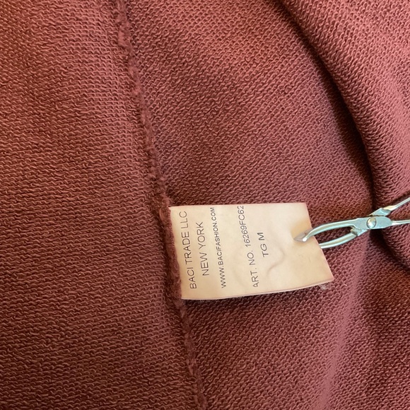 Amici by Baci Vest NWT - Picture 5 of 10